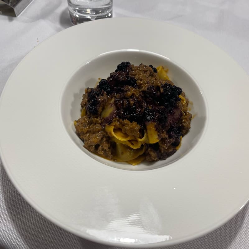 Pappardelle con ragù di cervo e mirtilli  - Al Forte Dolomites