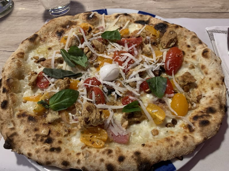 Iris - Pizza E Cucina