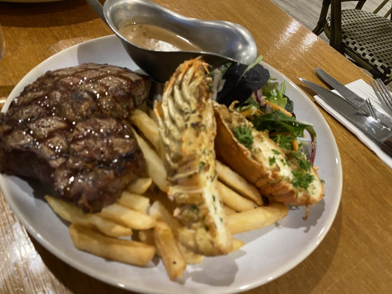 Maisies Seafood and Steakhouse in Noosaville (QLD) Restaurant Reviews