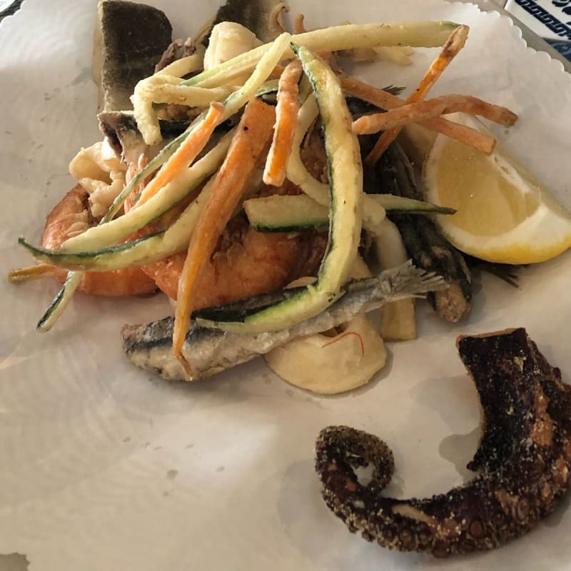 Frittura di pesce  - Malibu Kitchen Bar, Follonica