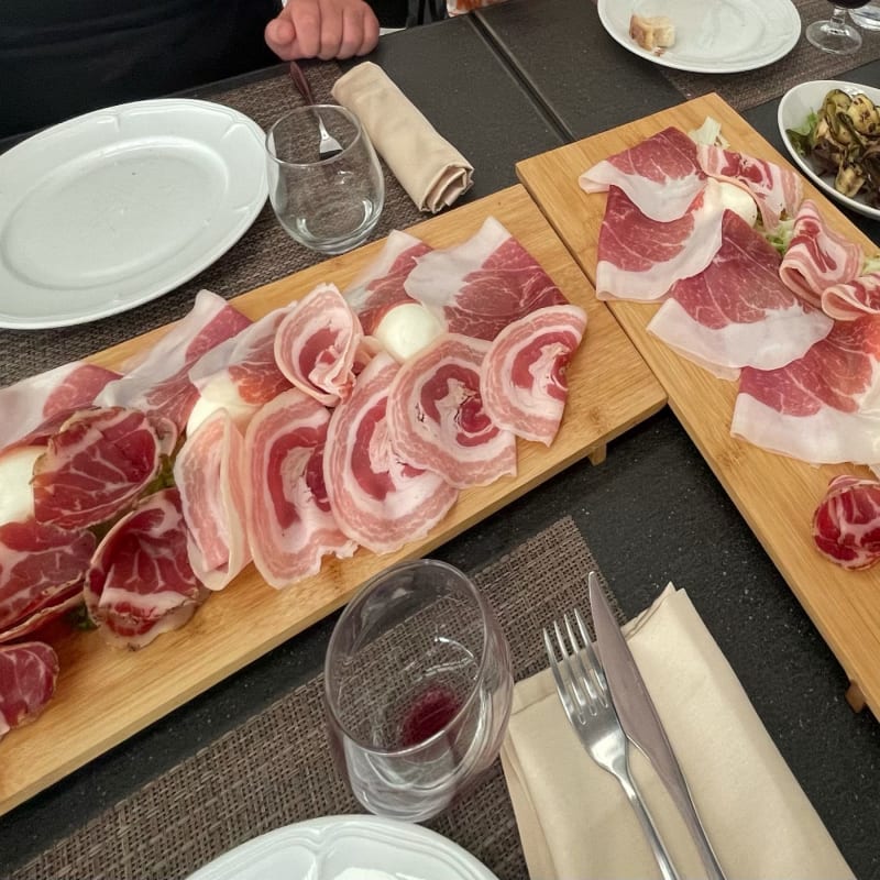 Salumi davvero squisiti! - Terrazza 98