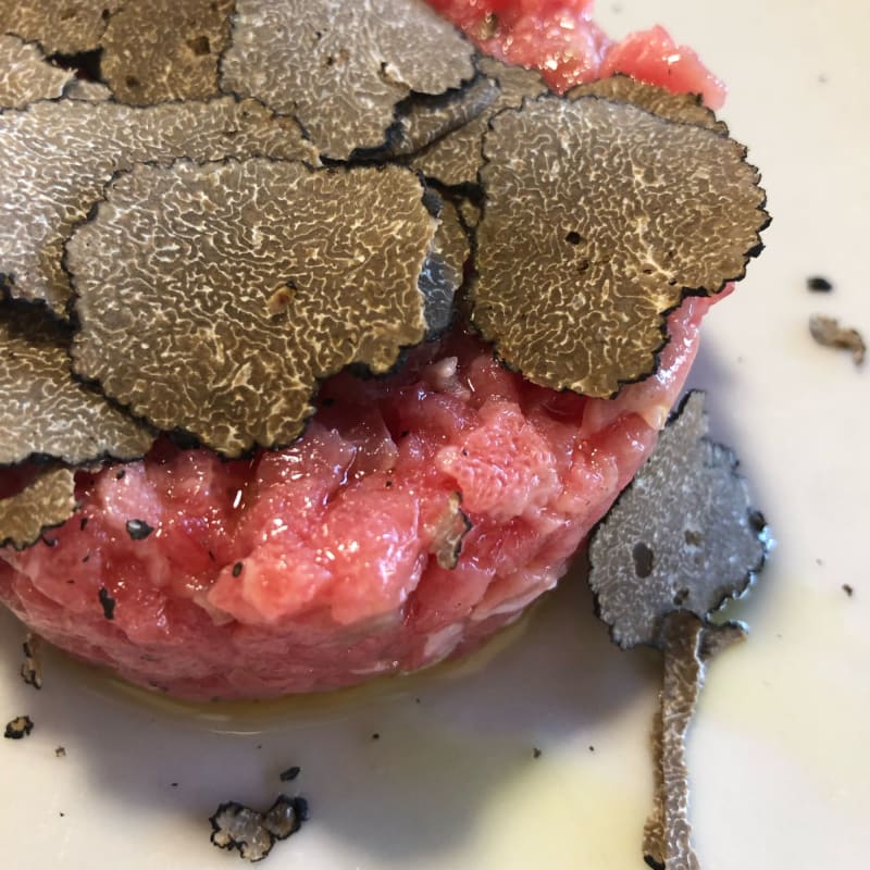 Tartare di chianina al tartufo - Il Portico