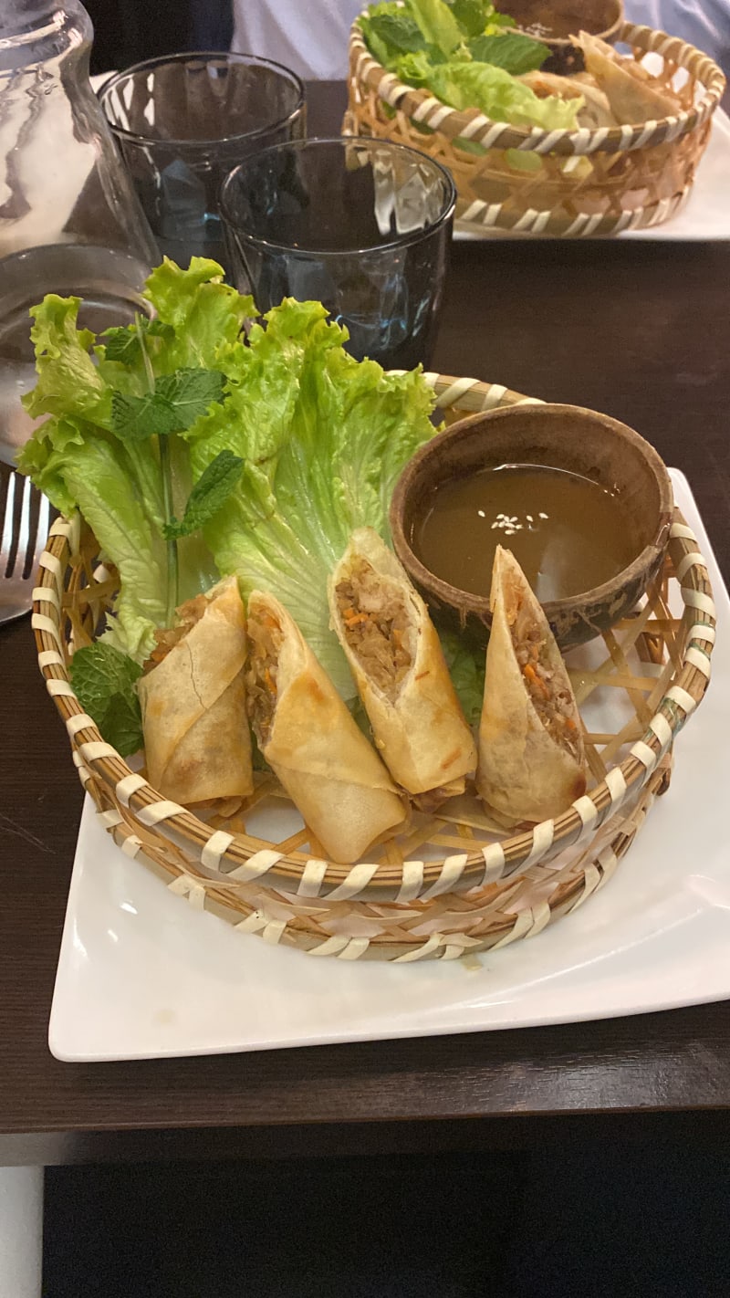 Suan Thai II, Paris