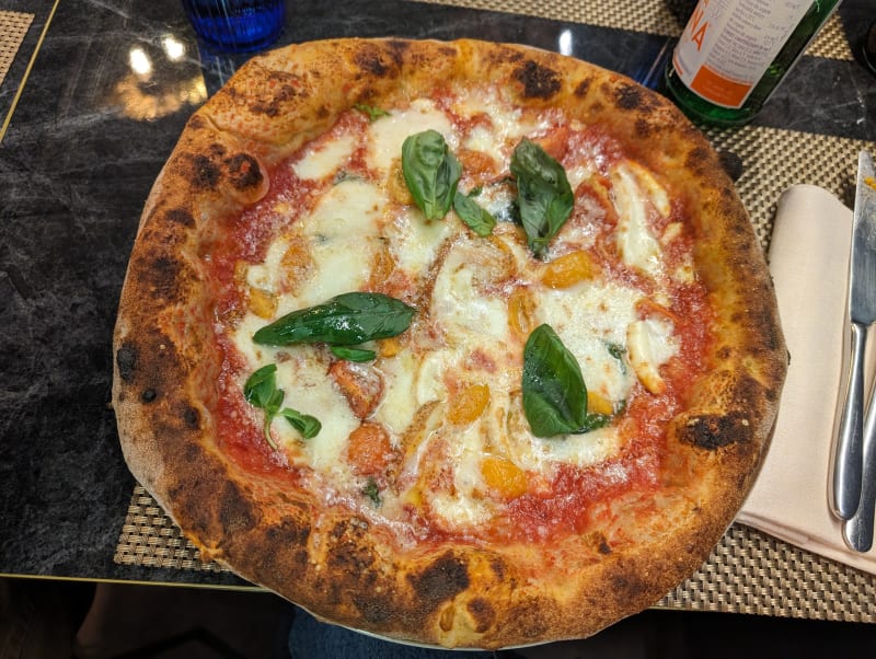 101 Tarantella Pizzeria Bistrot, Milan