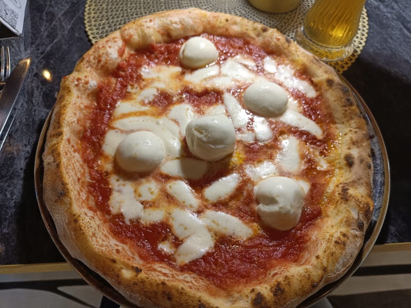 101 Tarantella Pizzeria Bistrot, Milan