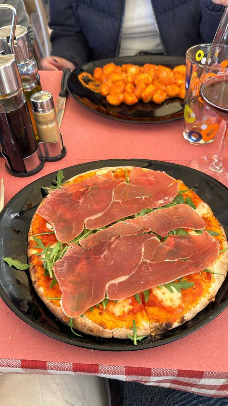 L'Insalata Ricca Piazza Pasquino, Rome