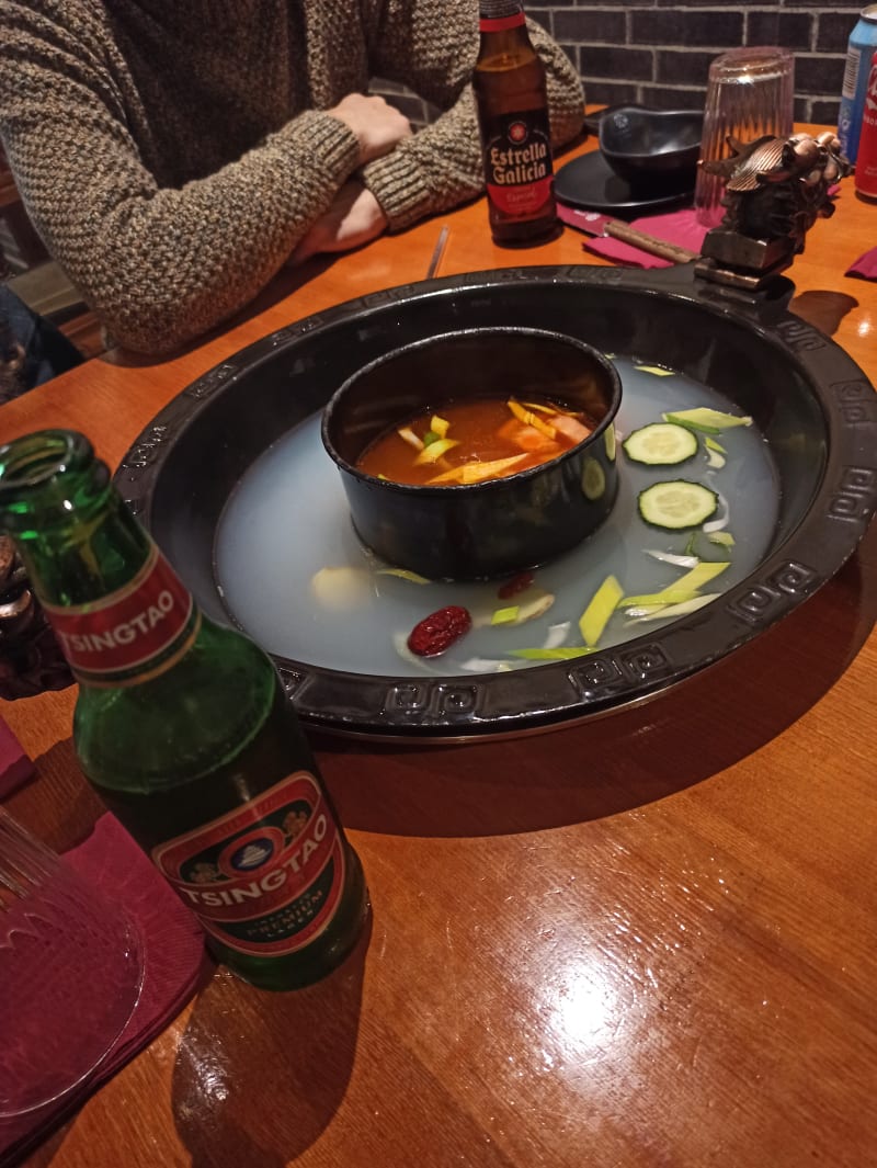 Restaurante Shullun Hot Pot en Valencia Menú 2024, opiniones, precios