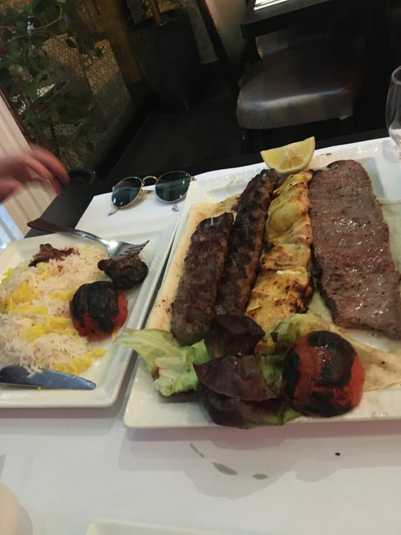 Platter for 2 with 4 Kababs (Koobideh x2, Joojeh x1, barg x1) - Shabestan, Paris