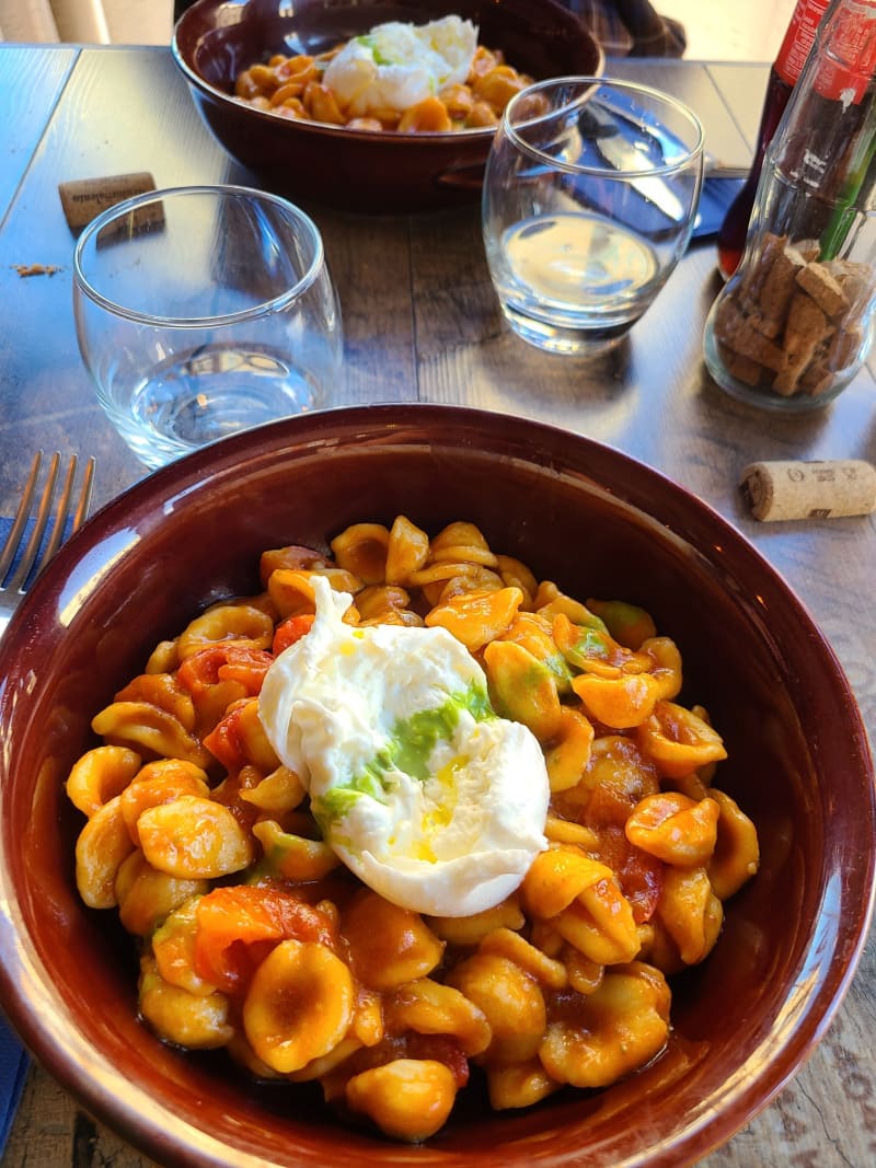 Maví cafe-bistrot, Bari