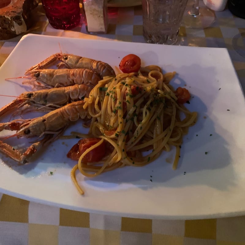 Linguine agli scampi - Hosteria della Musica, Milan