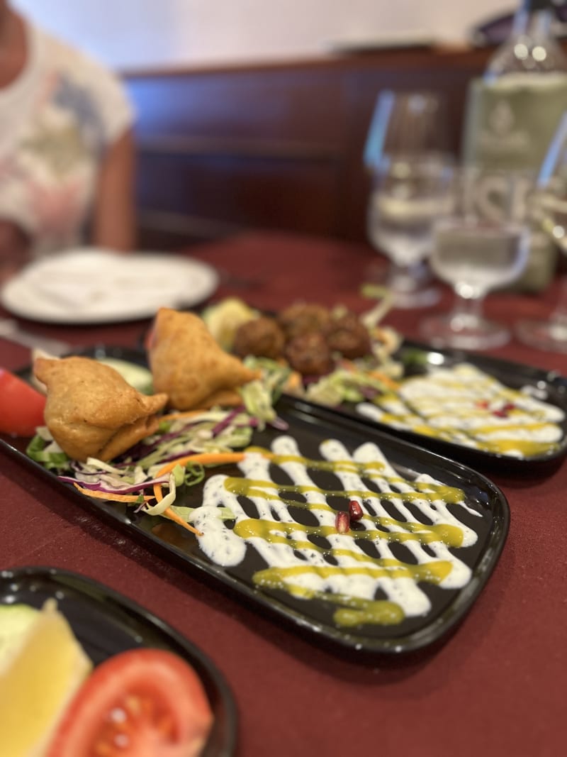 Delhi Darbar Indian Tandoori Lagos in Lagos Menu, openingstijden