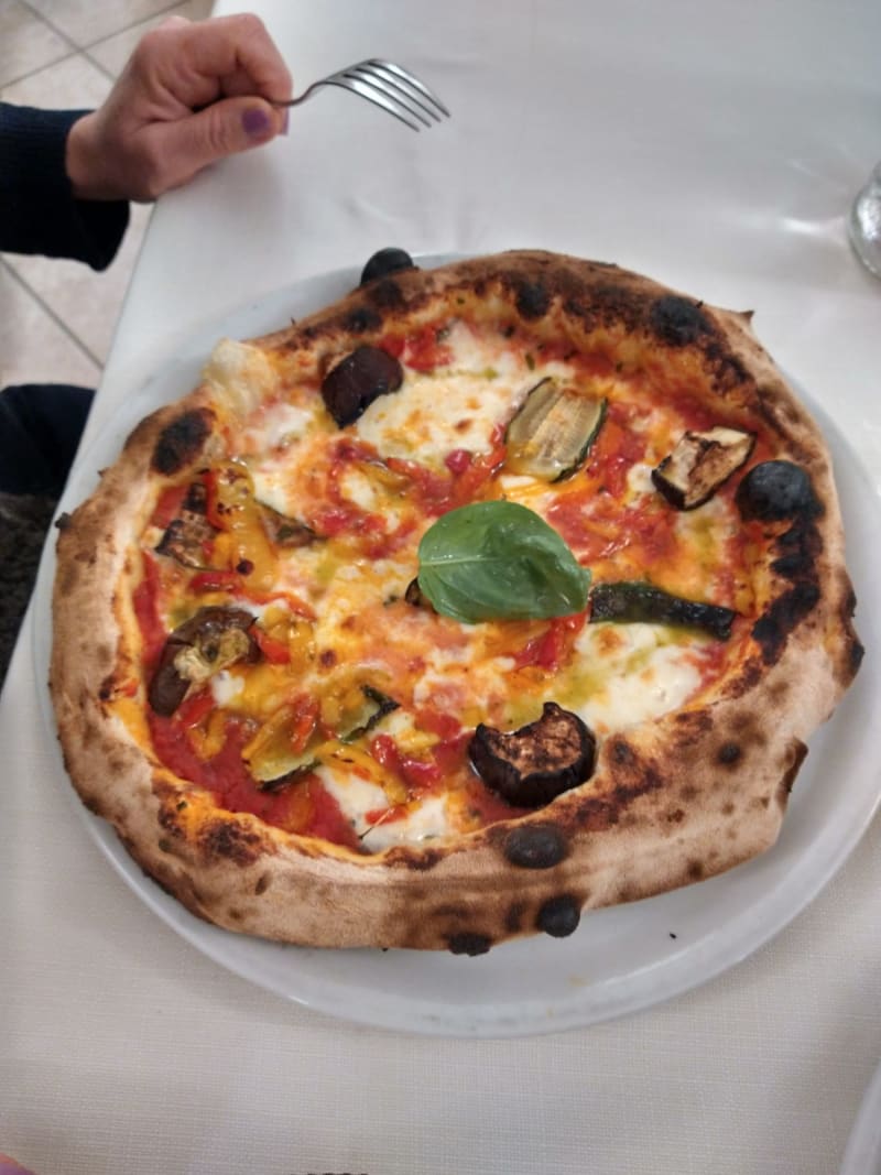 Claro Pizzeria Contemporanea