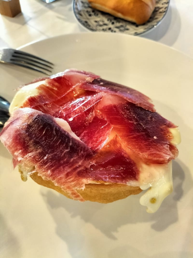 Huevos Con Jamón Y Boletus  - El Barril de La Moraleja, Alcobendas