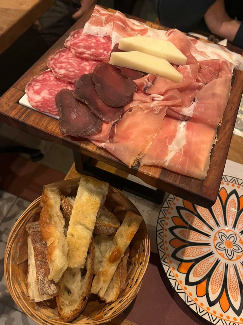 Sapori Solari La Salumeria, Milan