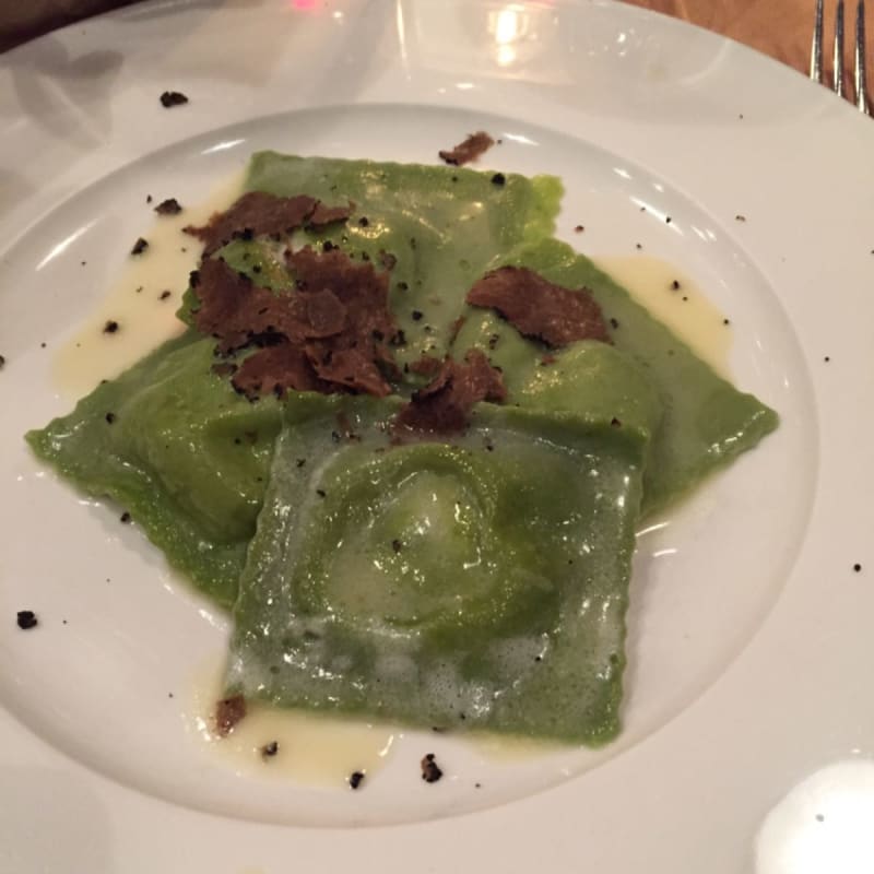 Ravioli verdi al tartufo nero - Osteria del Milione, Scandicci