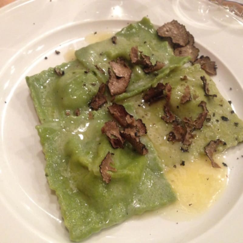 Ravioli verdi con tartufo - Osteria del Milione, Scandicci