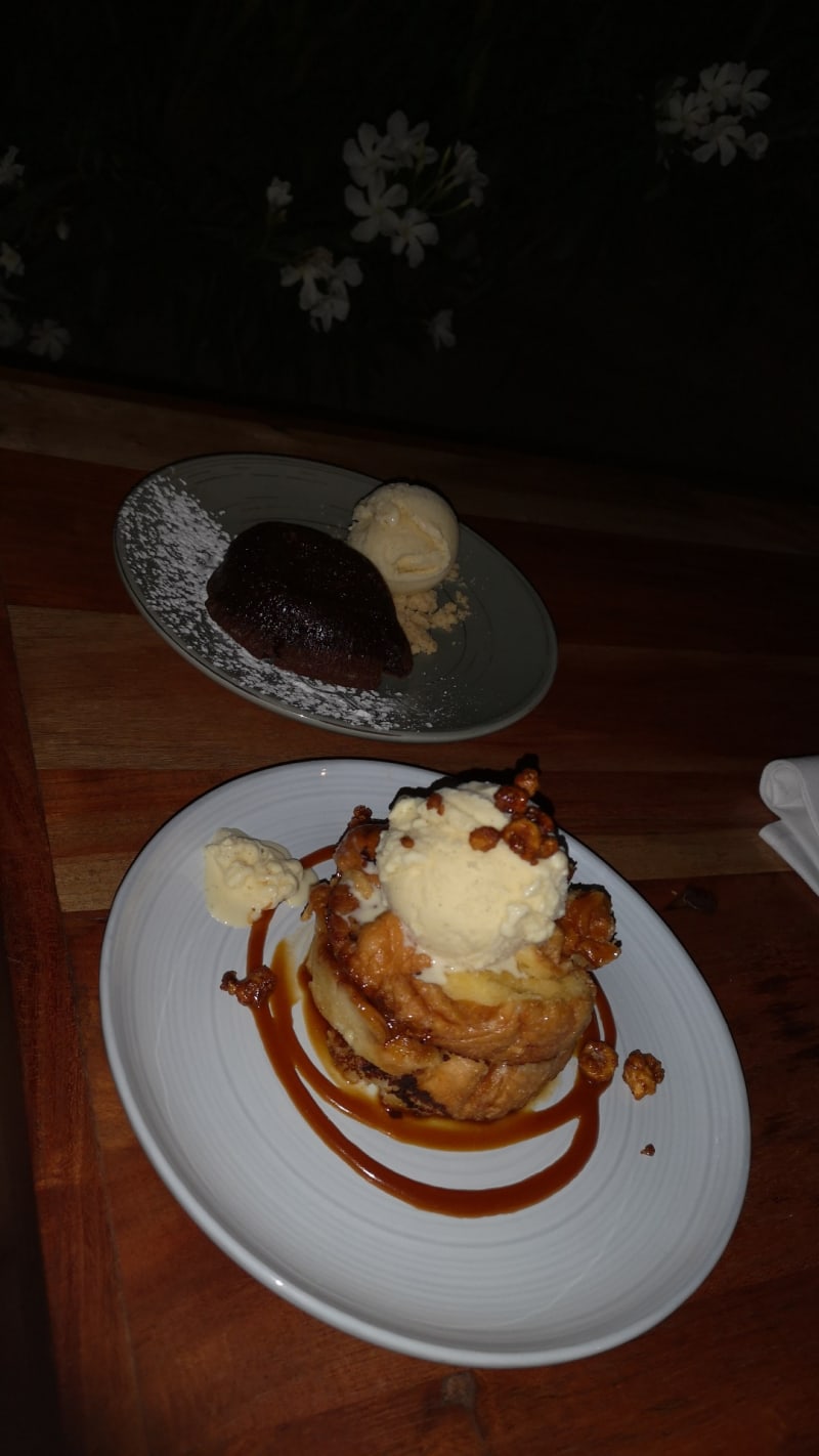 Les desserts : Brioche perdue et moelleux au chocolat  - Côté Saint-Germain, Paris