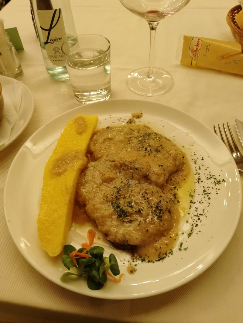 Manzo all'olio con polenta - Antica Trattoria del Gallo