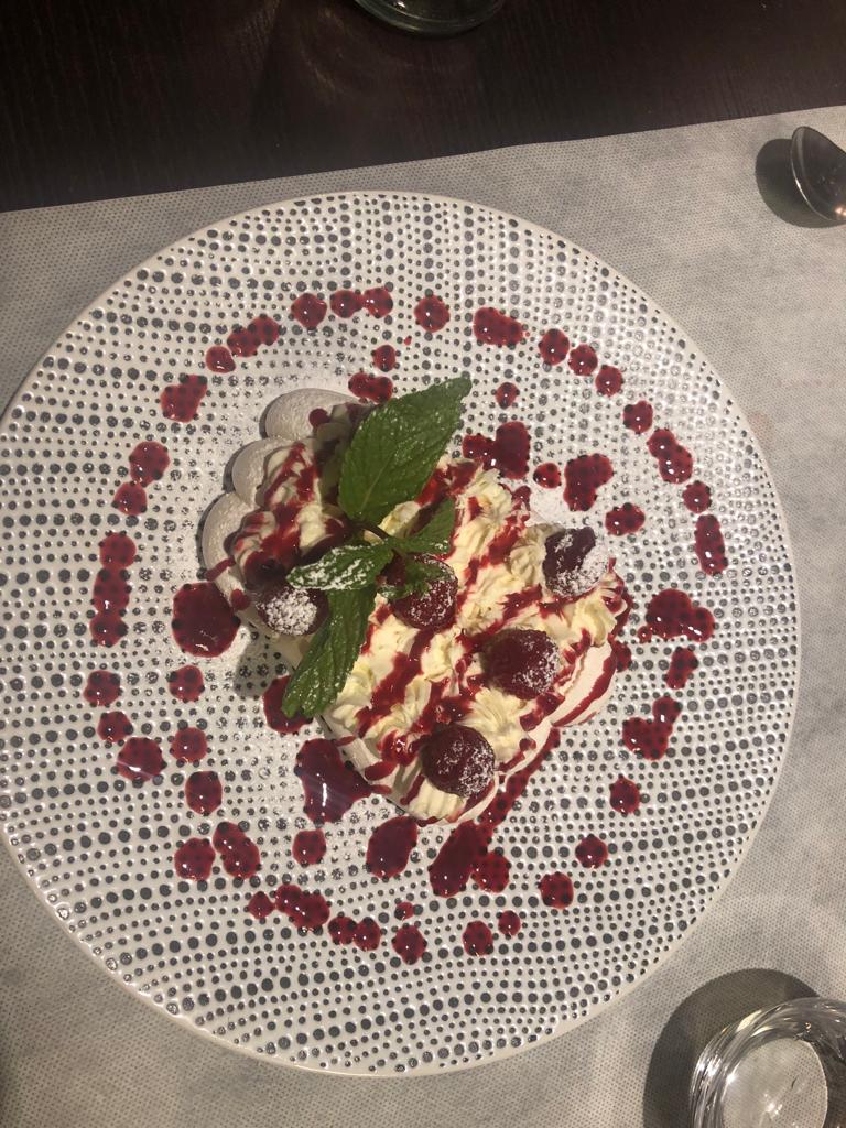 Pavlova à la framboise - La Cavallina, Cergy