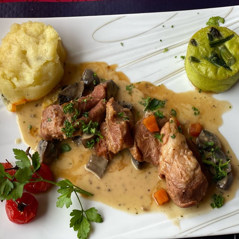 Joues de veau /flan asperges  - Restaurant de la Mairie