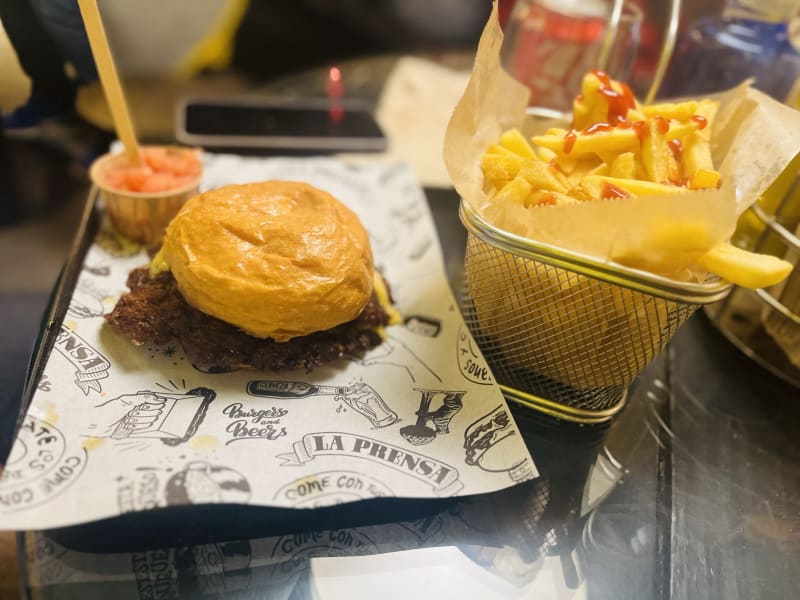 La Prensa Burger - Colón , Madrid