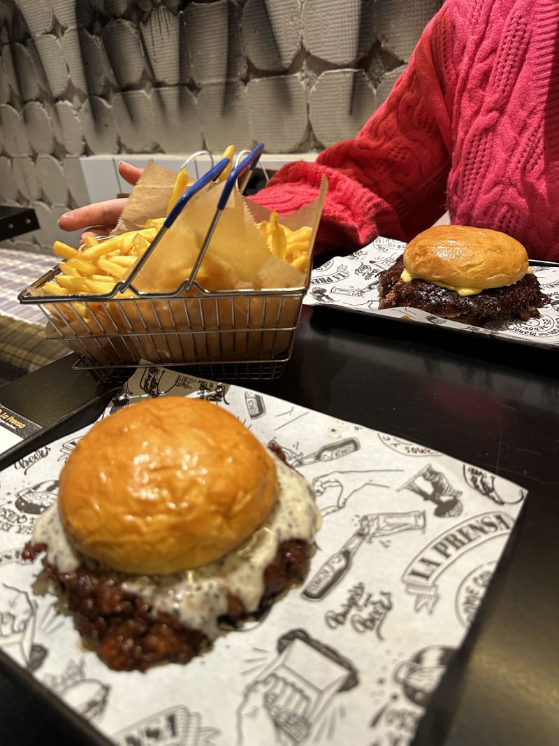 La Prensa Burger - Colón , Madrid