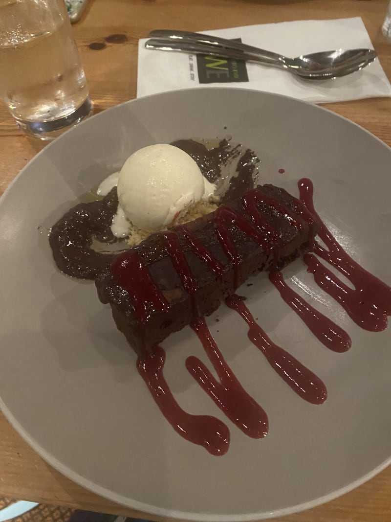 The World's End in Northampton Restaurant Reviews, Menus, and Prices