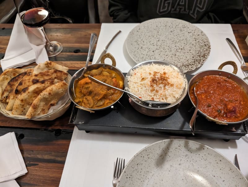 Royal Curry, Leidschendam