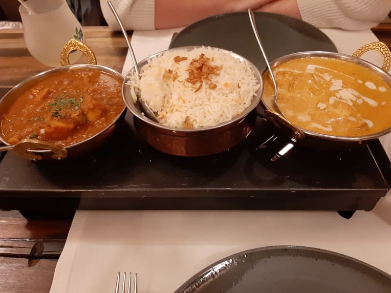 Royal Curry, Leidschendam