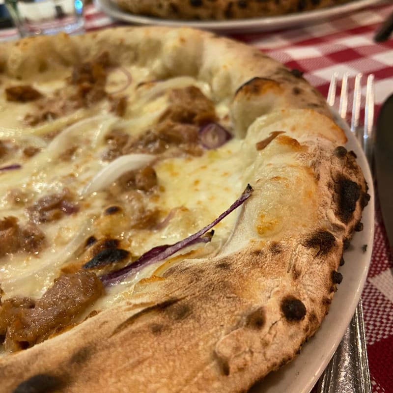 Pizza tonno e cipolla - Pizza Ciro Navona, Roma