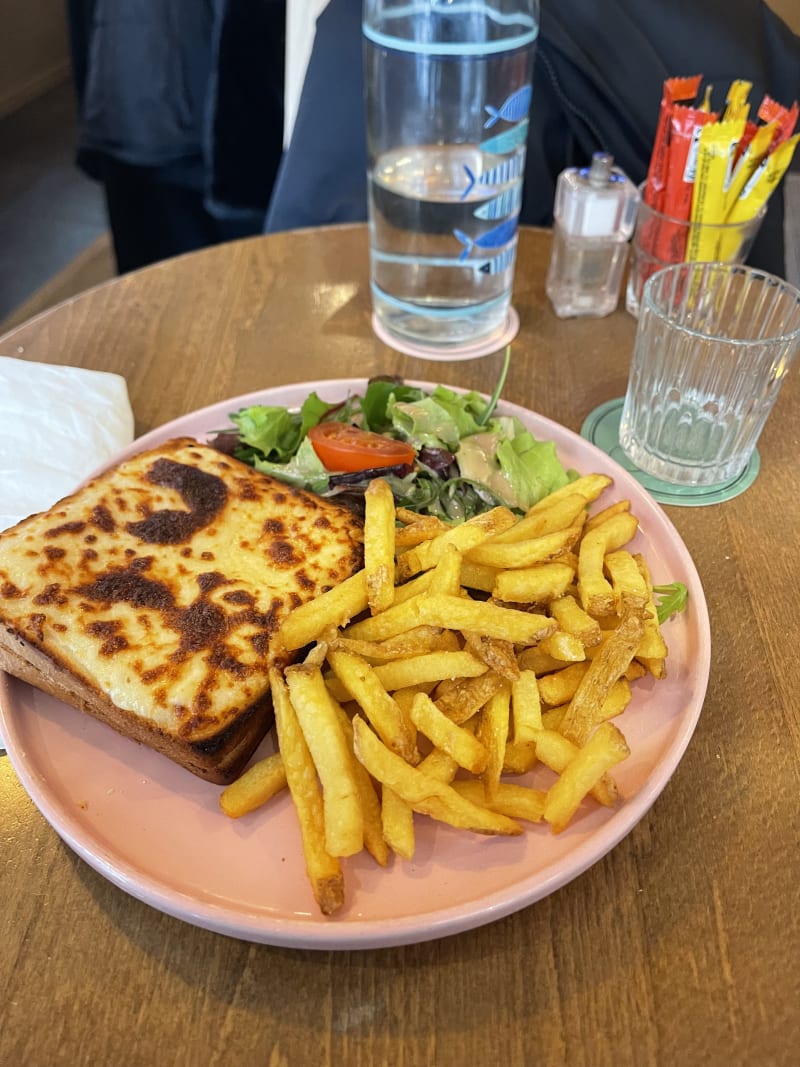 Café Saint Honorée, Paris