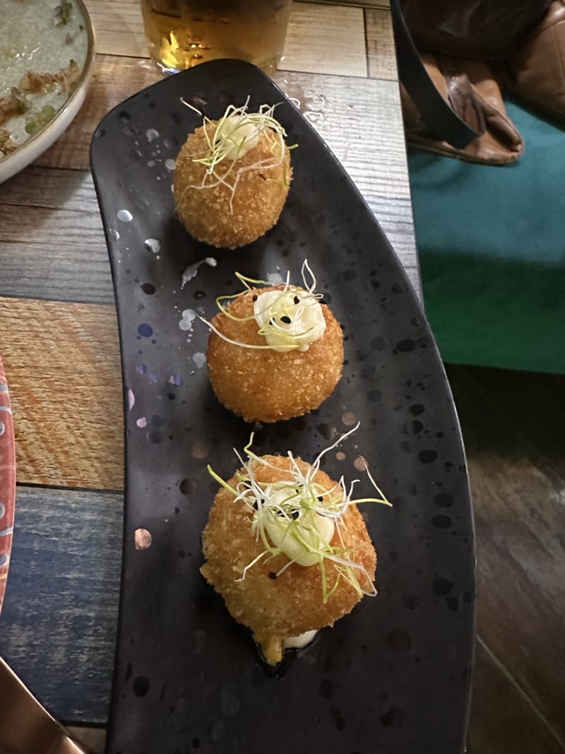 Único Gastrobar Sevilla in Sevilla Restaurant Reviews, Menu and