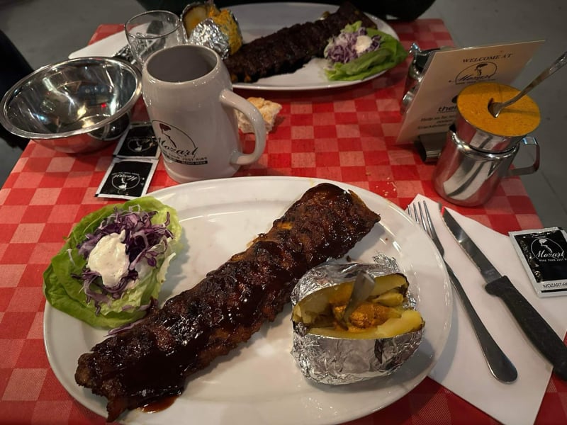 Mozart, More than just Ribs Bruges in Brügge Bewertungen