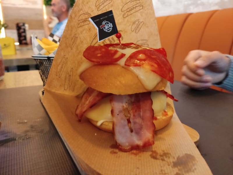 Pizza Burguer - Burger Grill by 351, Madrid