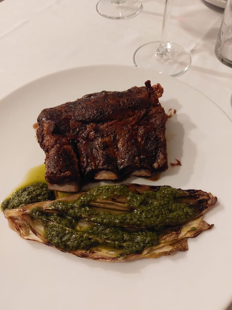 Costine di maiale brado reggiano laccate alla saba, invidia arrosto, chimichurri alla rucola - Latteria 21, Modena