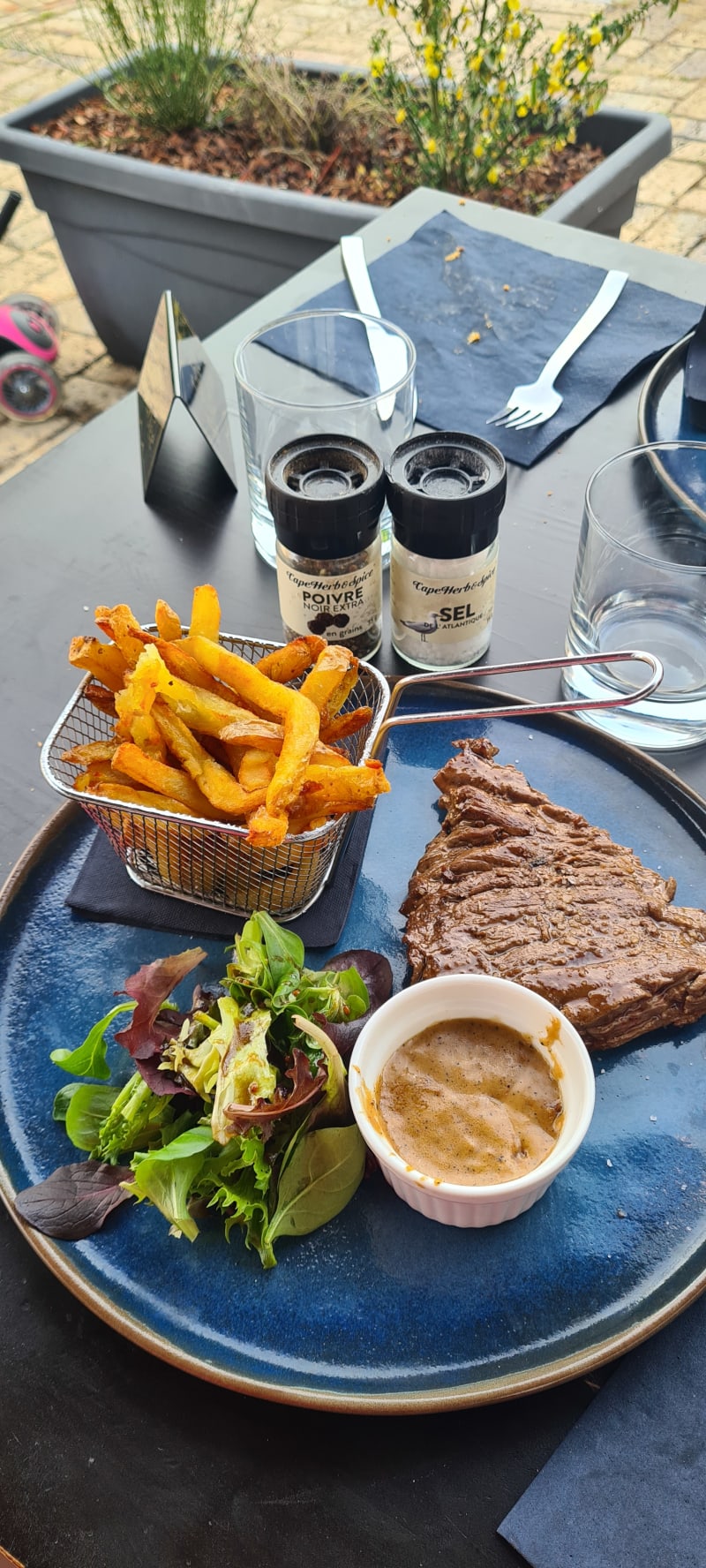 bavette - Les Planches de Pontoise, Pontoise