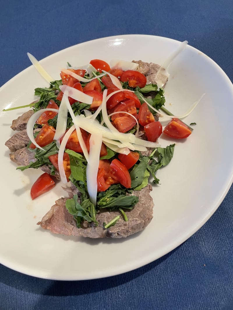 Tagliata rucola pachino e grana  - Agriristoro Il Campagnolo da Baffo