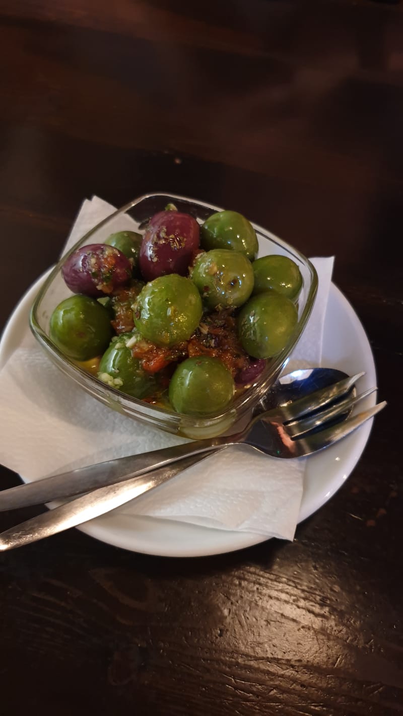 Olives - Buenos Aires, Delft