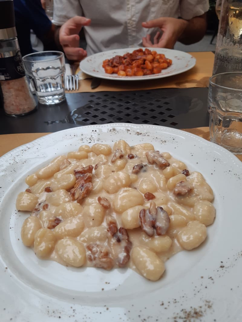 Osteria Cadevilla, Genoa