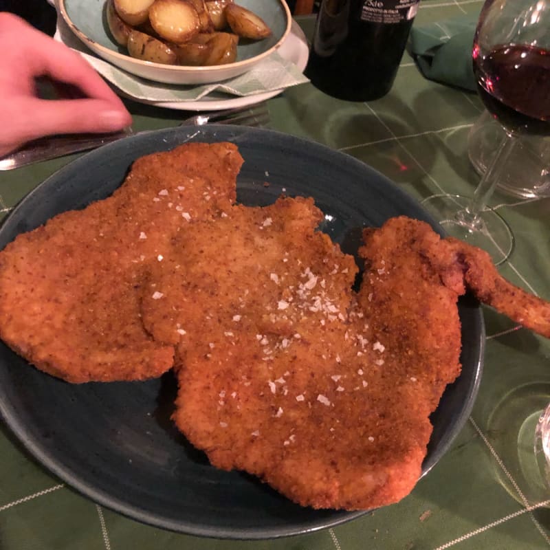 Cotoletta - Cantina della Vetra, Milan