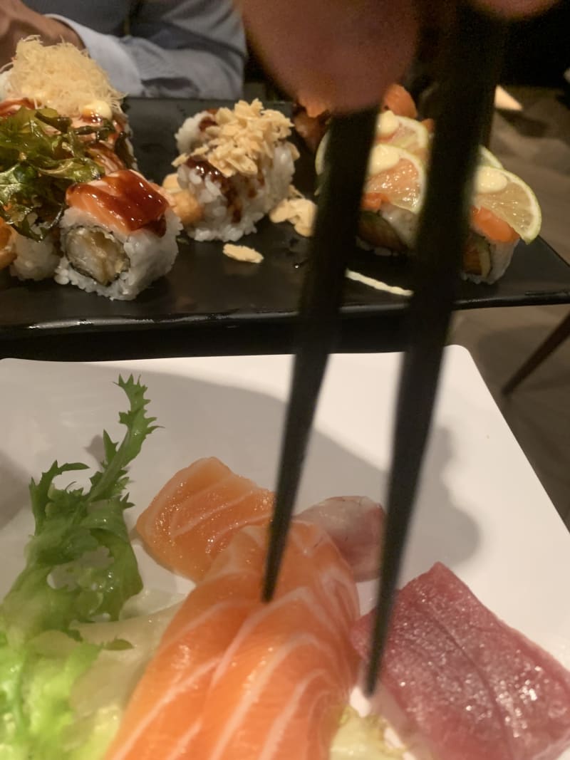 Maki contemporary sushi, Rome