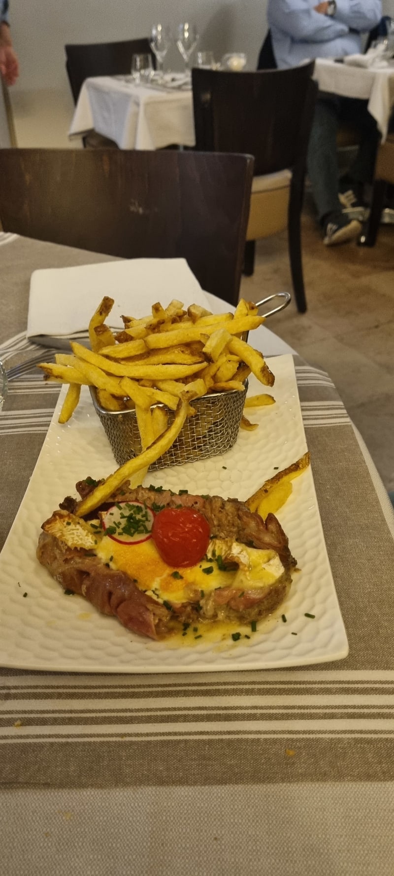 Restaurant La Cassolette Sainte Geneviève Des Bois