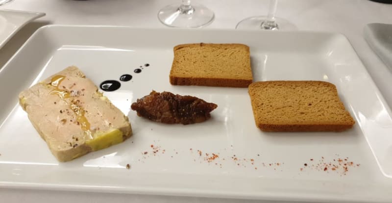 Terrine de foie gras de canard mi-cuit, chutney, pain d'épices - Auberge du Château Bleu, Tremblay-en-France