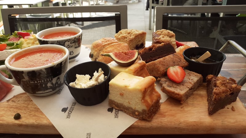 De Hoedt en de Rand in Arnhem - Menu, openingstijden, prijzen, adres