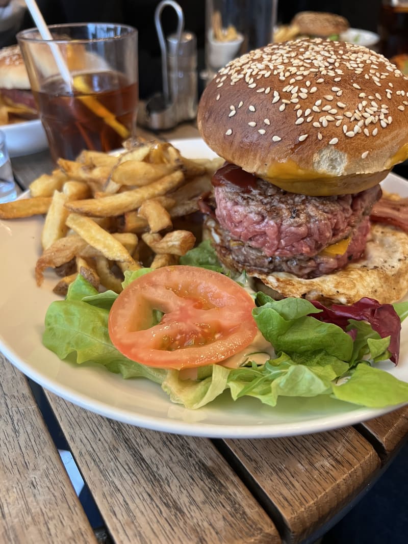 Dream Burger  - Dream Café, Paris