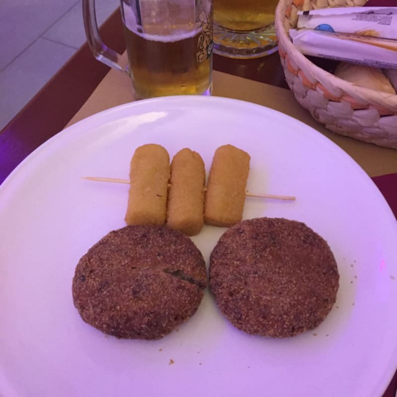 Polpette di carne e crocchette di patate. - A la  scuela, Venice