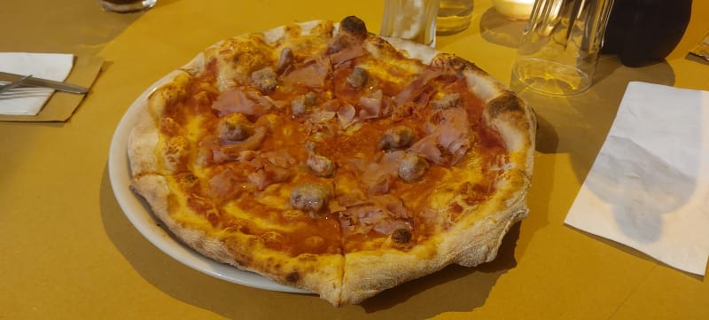 B&B PIZZERIA LA RAGNATELA