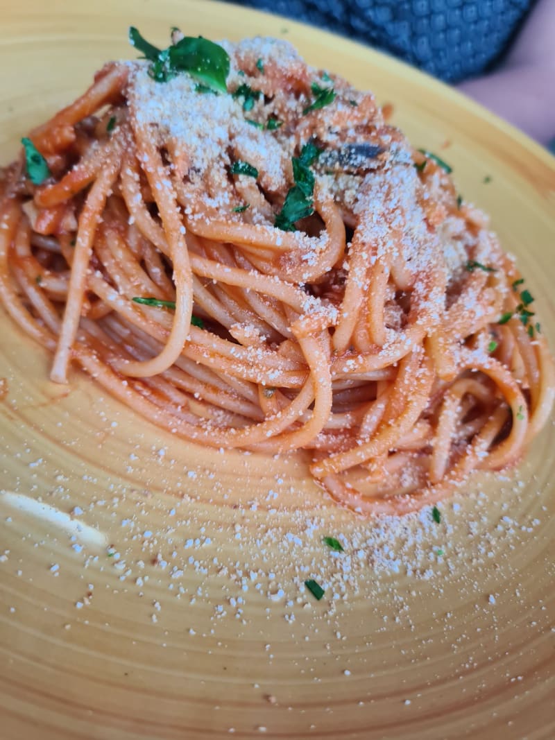 spaghetti con le acciughe  - Osteria San Bastian