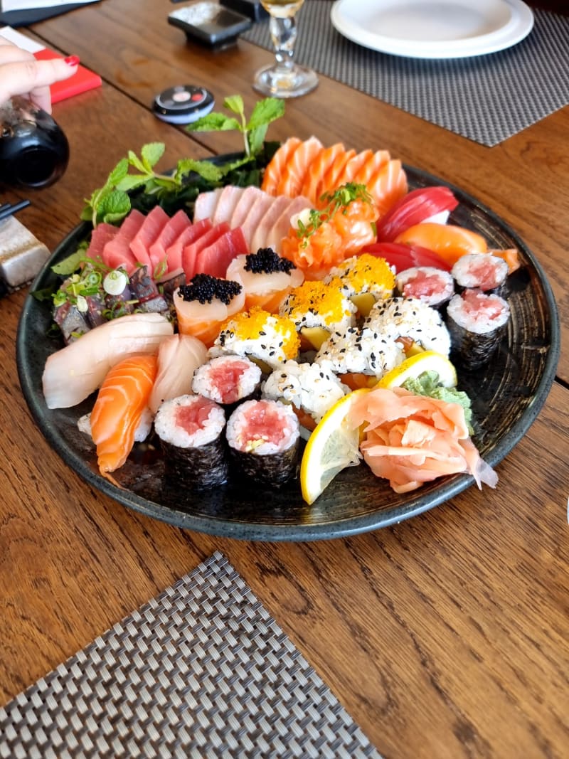 Sushi & sashimi set 40 - Watashi - Sushi & Teppanyaki, Lisbon