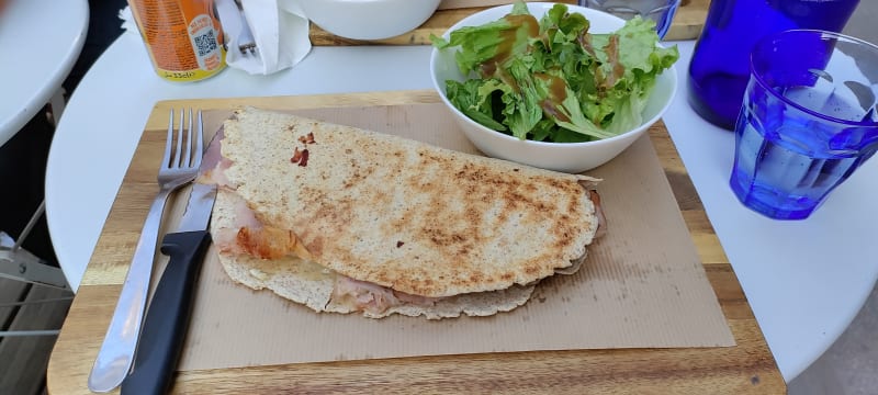 Piadine jambon brie - Piadineria 14.07, Paris